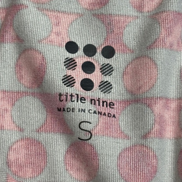 Title Nine Dream Dress Small Red Grey Geometric Dot 1/4 Zip Long Sleeve - Picture 7 of 11